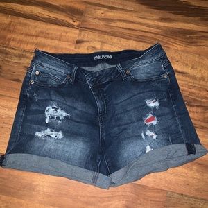 Maurice’s jean shorts size 13/14